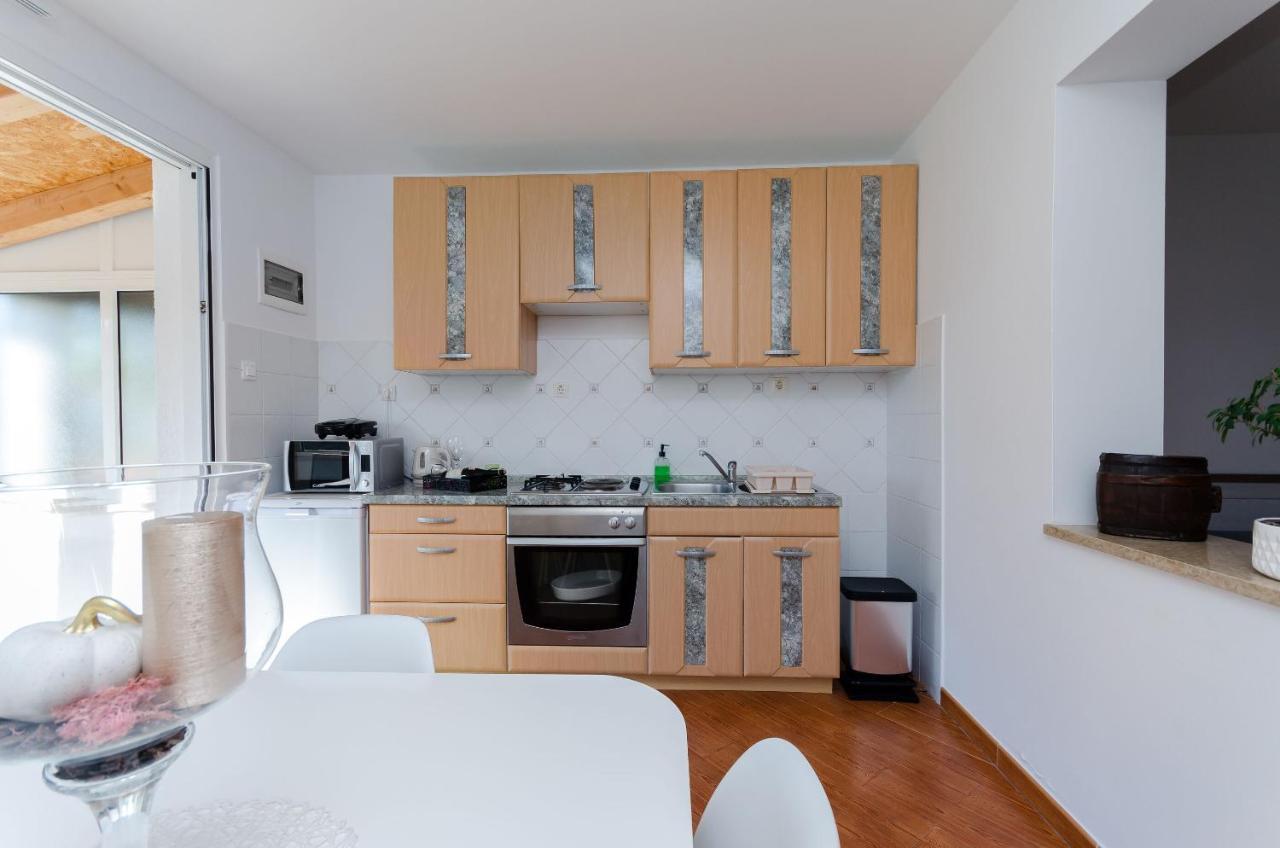 Apartment Zdenko 罗维尼 外观 照片