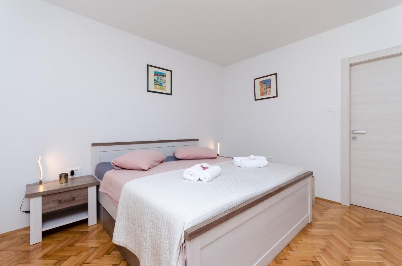 Apartment Zdenko 罗维尼 外观 照片