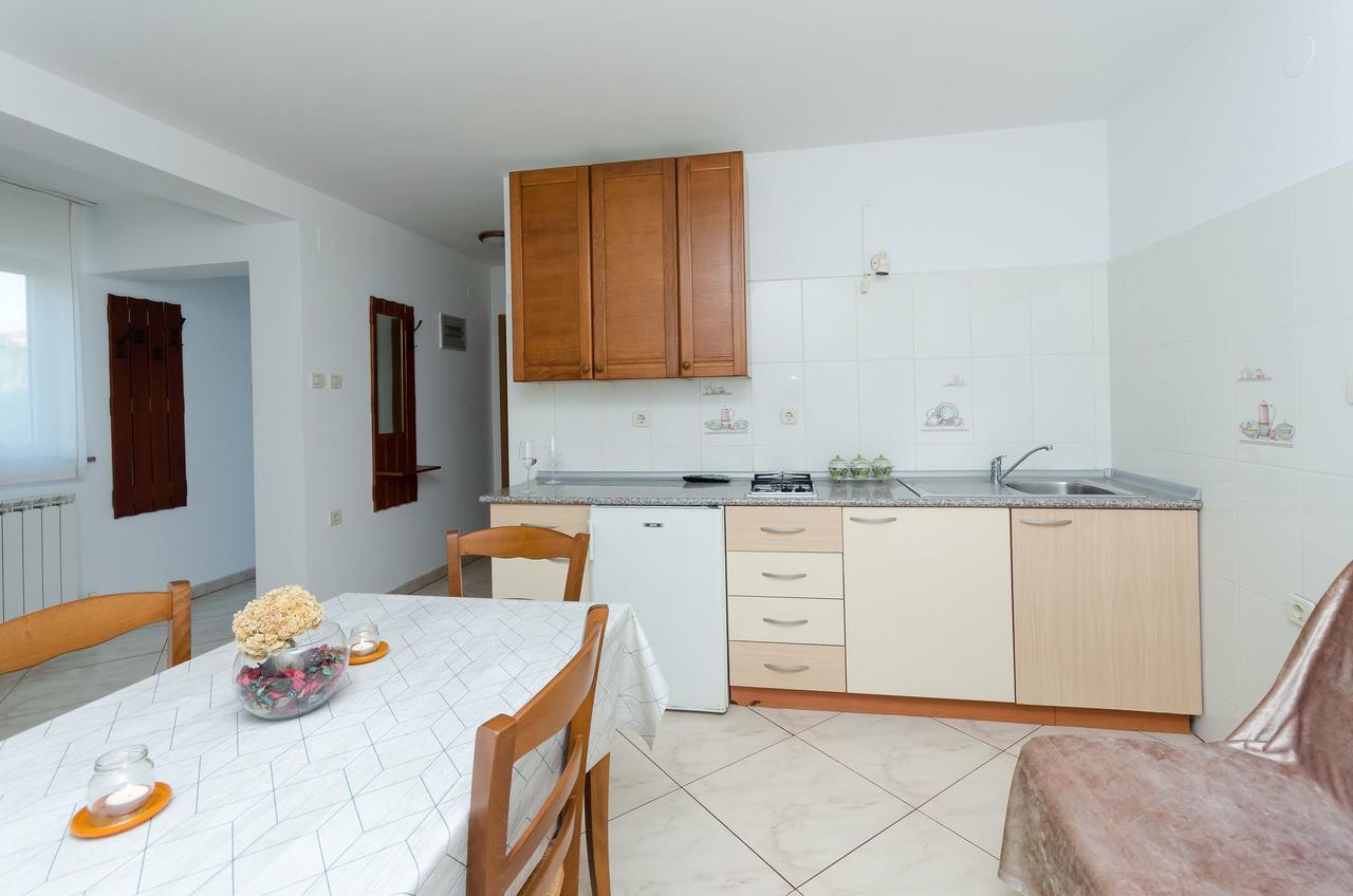 Apartment Zdenko 罗维尼 外观 照片